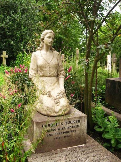 Cementerio de Highgate de Londres: Carlos Marx y los cazavampiros Cementerio de Highgate de Londres: Carlos Marx y los cazavampiros