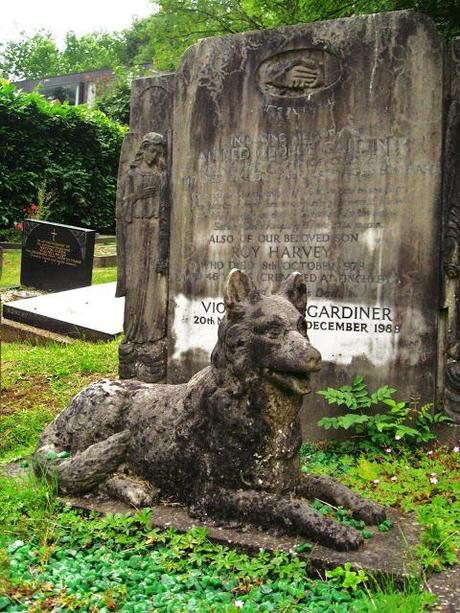 Cementerio de Highgate de Londres: Carlos Marx y los cazavampiros