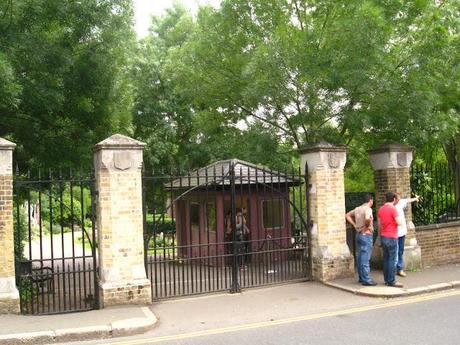 Cementerio de Highgate de Londres: Carlos Marx y los cazavampiros Cementerio de Highgate de Londres: Carlos Marx y los cazavampiros