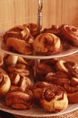 Cinnamon Rolls, Rollos de Canela con receta americana
