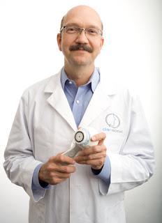 CLARISONIC MARCA EL “ANTES” Y “DESPUÉS” DE LA LIMPIEZA FACIAL (Y CORPORAL…)