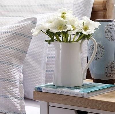 Vivan las flores y las mujeres bonitas Vivan las flores y las mujeres bonitas