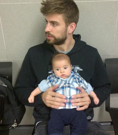 ¡Milan Piqué Mebarak espera su pasaporte para viajar a ver a su Mami  (FOTO)