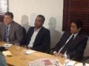 Empresarios plantean reajuste 8.8%; obreros exigen 30%.