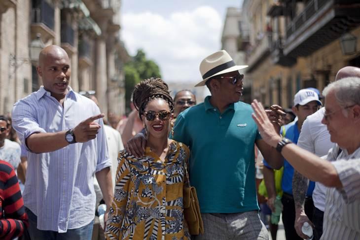 Piden investigar a Beyonce y esposo por vista a la isla de Cuba