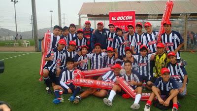 ENTRENADORES POR EL MUNDO. HOY ROBERTO. ( PERU)