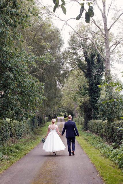 Bodas de hoy... ¡Banderines, tipis y cojines! ¡Una mezcla espectacular!