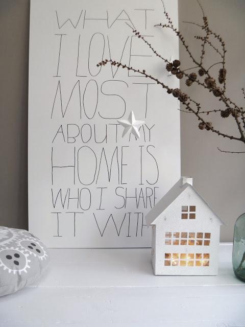 DIY: Escribir una frase en un gran tablero y.. a decorar