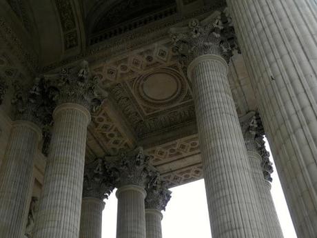 París en Octubre. El Pantheon (Exteriores)