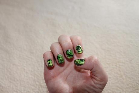 RETO 2013 #9 WATER MARBLE NAILS