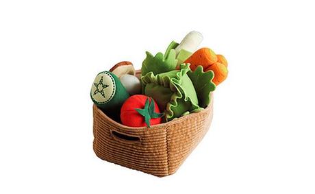 cesta de vegetales de juguete