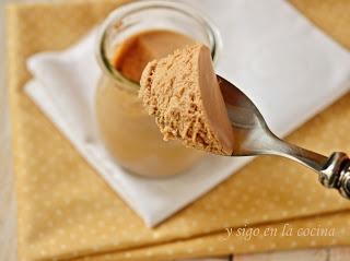 MOUSSE DE CHOCOLATE CON DULCE DE LECHE