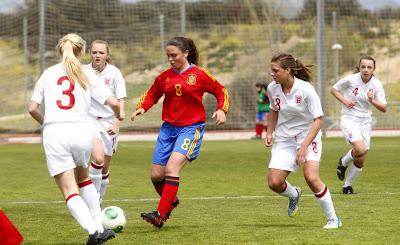 ESPAÑA SUB-16 FEMENINA DEBUTA ANTE INGLATERRA CON VICTORIA 2-0