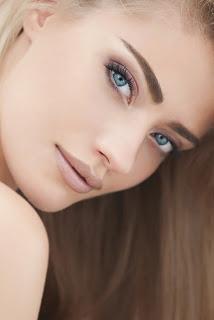 COMO CONSEGUIR UNA PIEL UNIFORME Y SIN POROS ABIERTOS