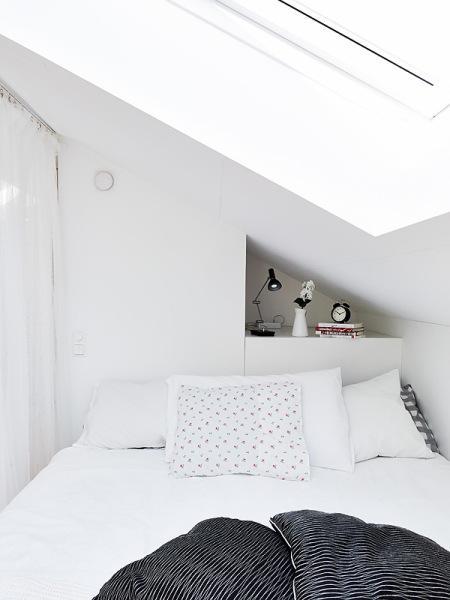 ventanas en el tejado sistemas ventanas techo y tejado estilo nórdico diseño de interiores diseño áticos pequeños decoración interiores decoración en blanco decoración áticos pequeños blog decoración nórdica 