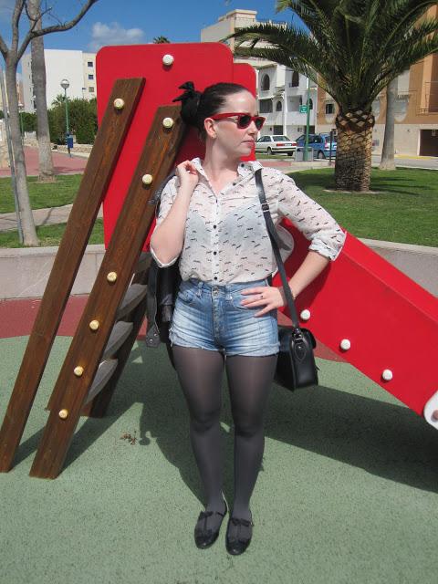 Lacitos y moustaches