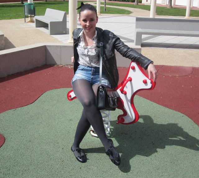 Lacitos y moustaches