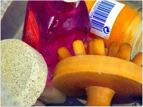 SMALL MOMENTS SMALL MOMENTS