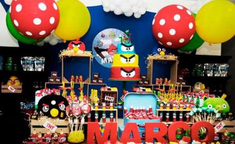 mesa para cumples de Angry birds