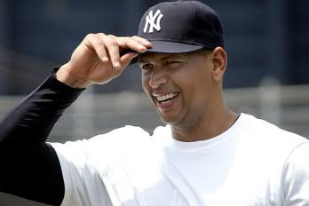 A-Rod, prendado de joven santiaguera