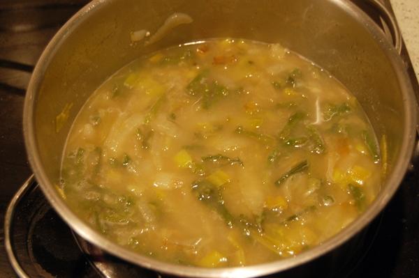 Colas de rape con salsa de espárragos trigueros