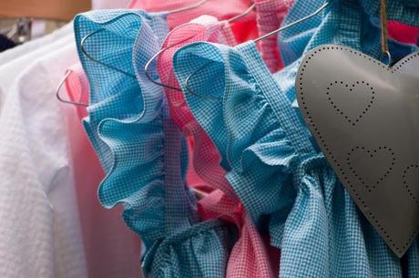 SEGUNDA MANO y NO SIN VALENTINA