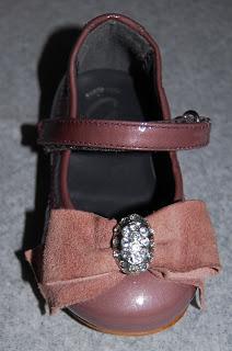 SEGUNDA MANO y NO SIN VALENTINA