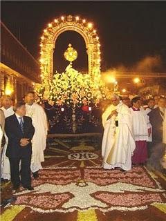 TRUJILLO: MÁS DE 40 MIL FIELES PARTICIPARON EN LA CELEBRACIÓN DEL CORPUS CHRISTI