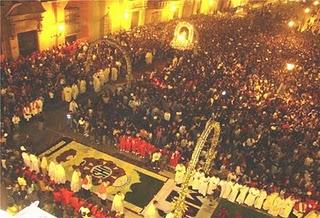 TRUJILLO: MÁS DE 40 MIL FIELES PARTICIPARON EN LA CELEBRACIÓN DEL CORPUS CHRISTI