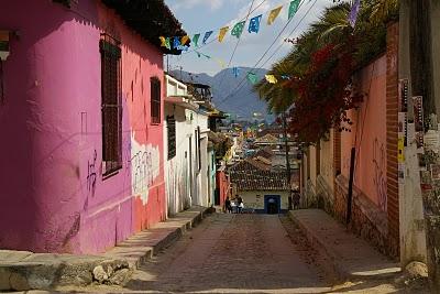 Pueblos zapatistas y el cañón del sumidero