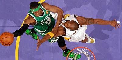 THE NBA FINALS 2010 GAME 2. (Boston Celtics 103 - L.A. Lakers 94)