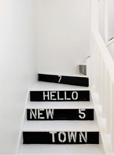 Escaleras con texto