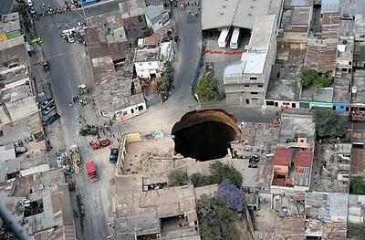 ¿Qué provocó la aparición del enorme agujero en Guatemala?