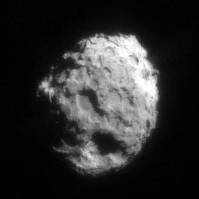 Deep Impact corrige trayectoria hacia el cometa Hartley 2