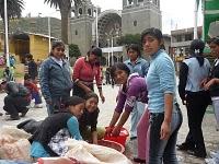 Alfombras de la I.E. Simón Bolívar para el CORPUS CHRISTI (Otuzco 2010 )