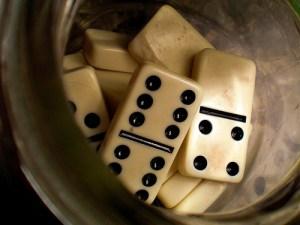 LA AMENAZA DE LOS CUERDOS