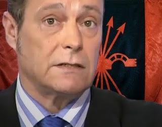 COMPUNGIDO EL ADEMÁN