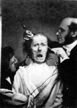 Las fecorías de falsas democracias que manipulan y engañan