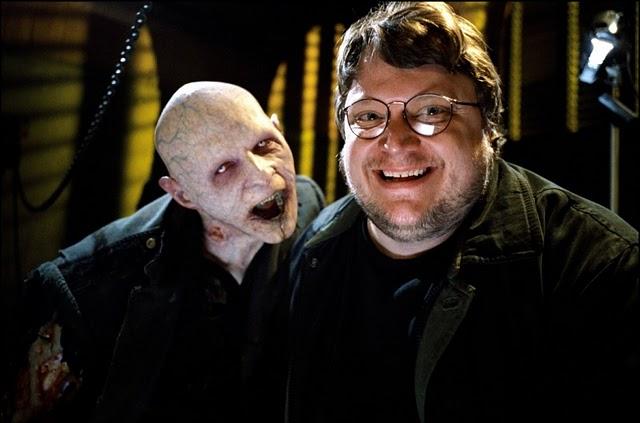 Guillermo del Toro cambia La Tierra Media por Transilvania