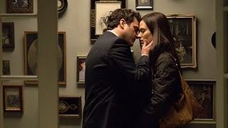 “Los Amantes”, Poderosamente Melancólica