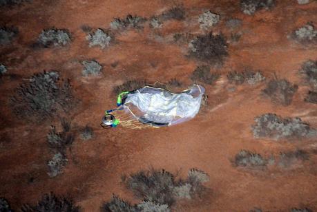 La cápsula de Hayabusa aterrizó en el desierto de Woomera, Australia
