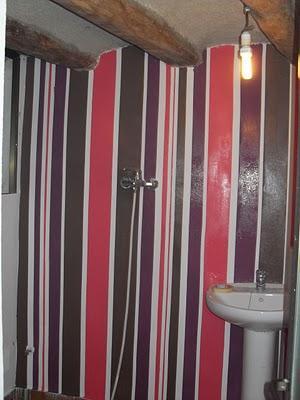 Reforma de una casa de 500 años: El baño del taller