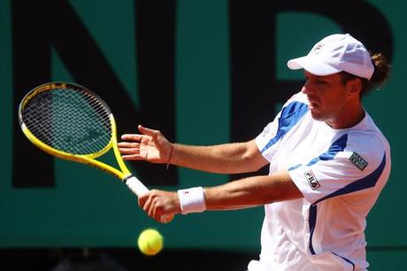 Sólo Zeballos sigue con vida en Eastbourne Sólo Zeballos sigue con vida en Eastbourne