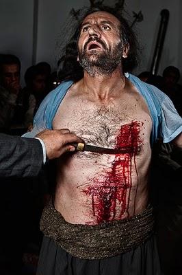 PHOTOESPAÑA 2010: Isabel Muñoz retrata el fervor religioso en 'El amor y el éxtasis'