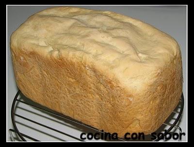Pan de molde con poolish (Panificadora)