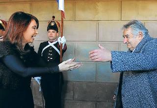 Mostrando la hilacha