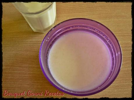 Panna Cotta liviana de lavanda