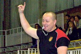 Arbitro de baloncesto salva la vida a un jugador en Pollença