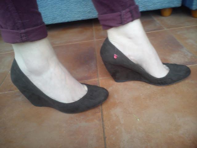 Green and Flowers raining