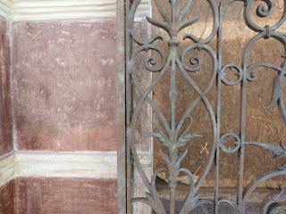 rEStAUraciÓN de EleMEnToS MetÁLicoS: ReJAs y BarANDillAs